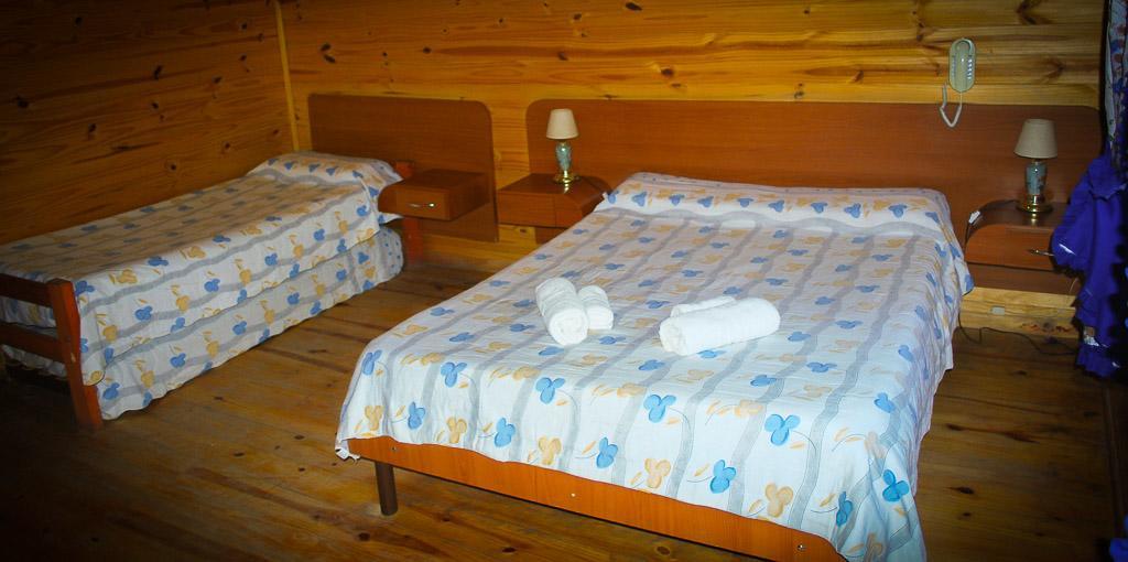 Sasha Motel Familiar Вилья-ла-Ангостура Экстерьер фото