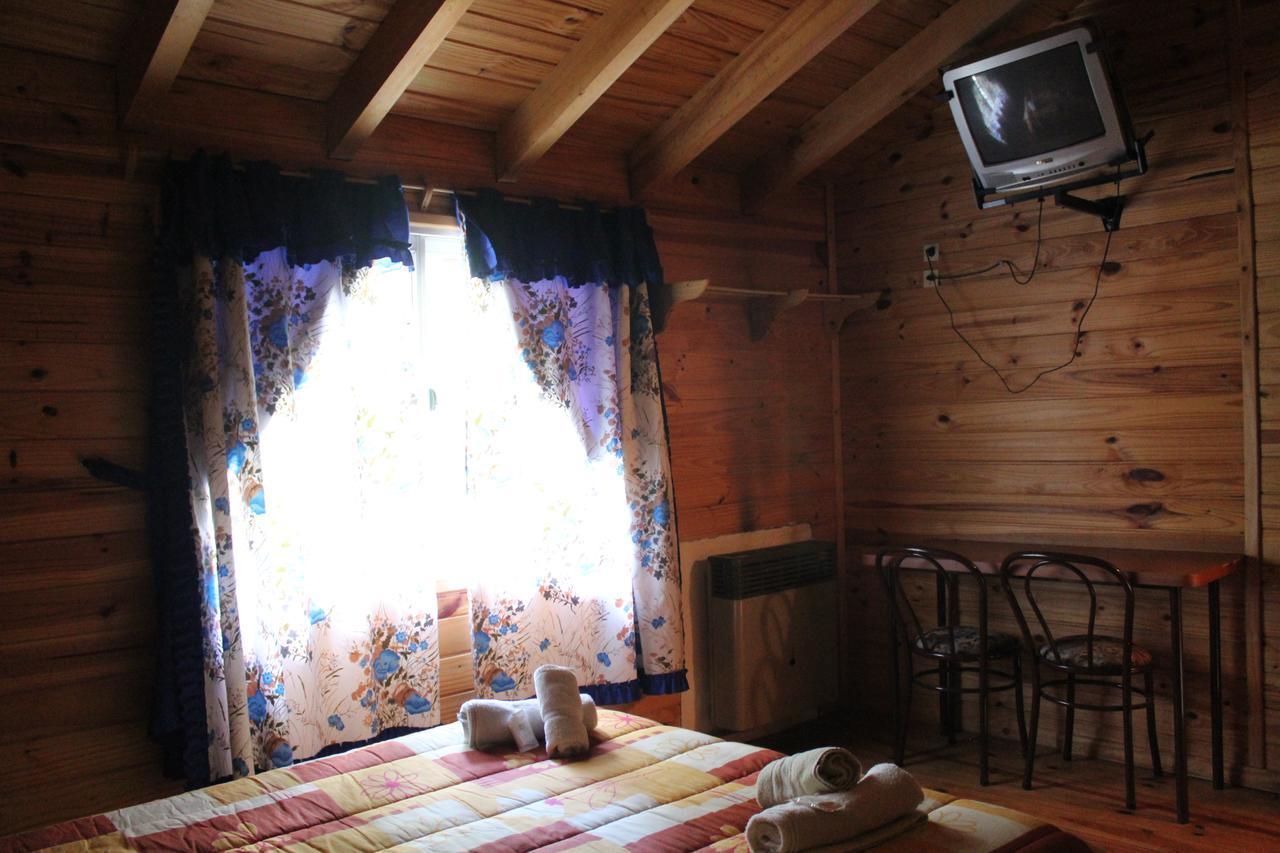 Sasha Motel Familiar Вилья-ла-Ангостура Экстерьер фото